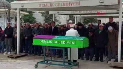 ÇAYCI HÜSEYİN'İN ANNESİ SON YOLCULUĞUNA UĞURLANDI