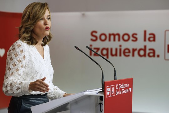 El PSOE acusa al PP de deslegitimar los tres poderes del Estado