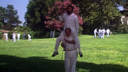 Suicidez-moi docteur Bande-annonce (EN)