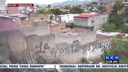 Incendio en basurero amenaza a vecinos de la capitalina col. 14 de marzo
