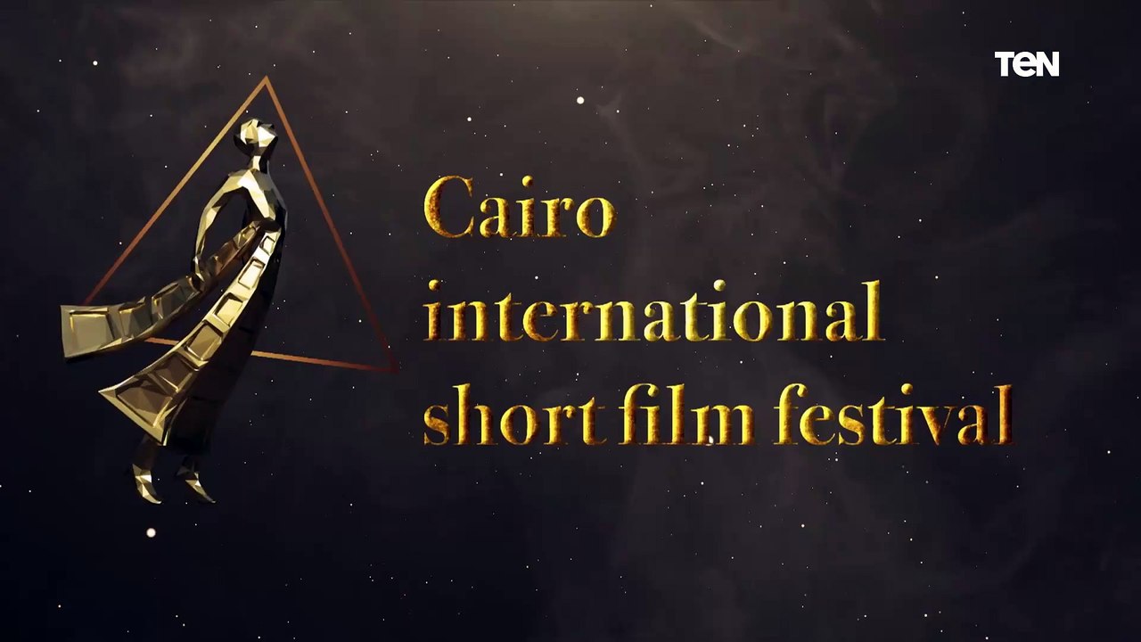 مخرج فيلم "قرمز": استدعينا نجيب محفوظ في الفيلم لعلاقته بهذا الدرب