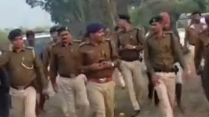 बेगूसराय: छौड़ाही कांड की जांच करने पहुंचे एसपी , घटनास्थल का किया मुआयना