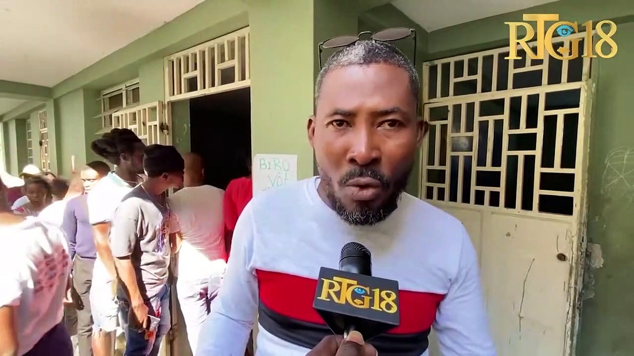 OCHAN-Haïti òganize yon similasyon vòt nan yon eleksyon senbolik pou vote pou lapè oubyen vyolans.