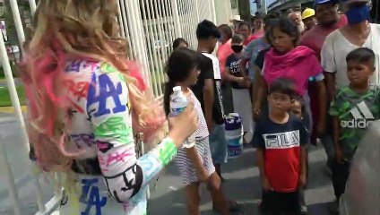 ¡REGALANDO 1000 PLATILLOS DE COMIDA EN LAS CALLES! - [ #yamilethmarquez  ] ☣