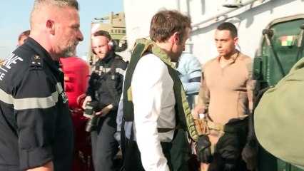 Macron feiert Weihnachten - mit Soldaten auf Flugzeugträger