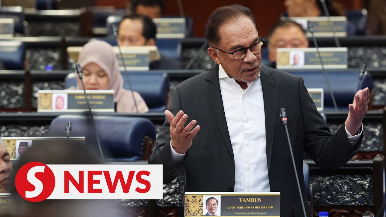 Don’t turn Parliament into a circus, PM says, urging MPs not to go overboard