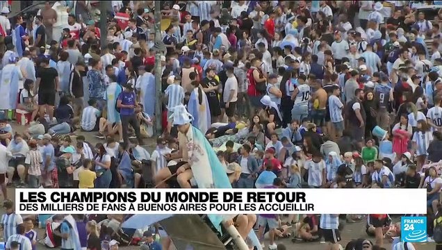 Les champions du monde de retour sur le sol argentin : des milliers de fans à Buenos Aires pour les accueillir