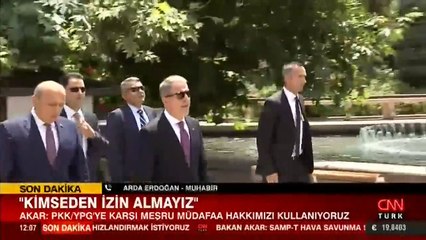 Son dakika... Bakan Akar'dan net mesaj: Dostlarımız terörle bağını kesmeli