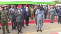 Le Président sud-soudanais urine dans son pantalon lors d’une cérémonie