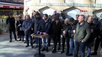 İSTANBUL-MALTEPE'DEKİ KADIN KUAFÖRLERİNDEN 'PAZAR GÜNÜ' EYLEMİ