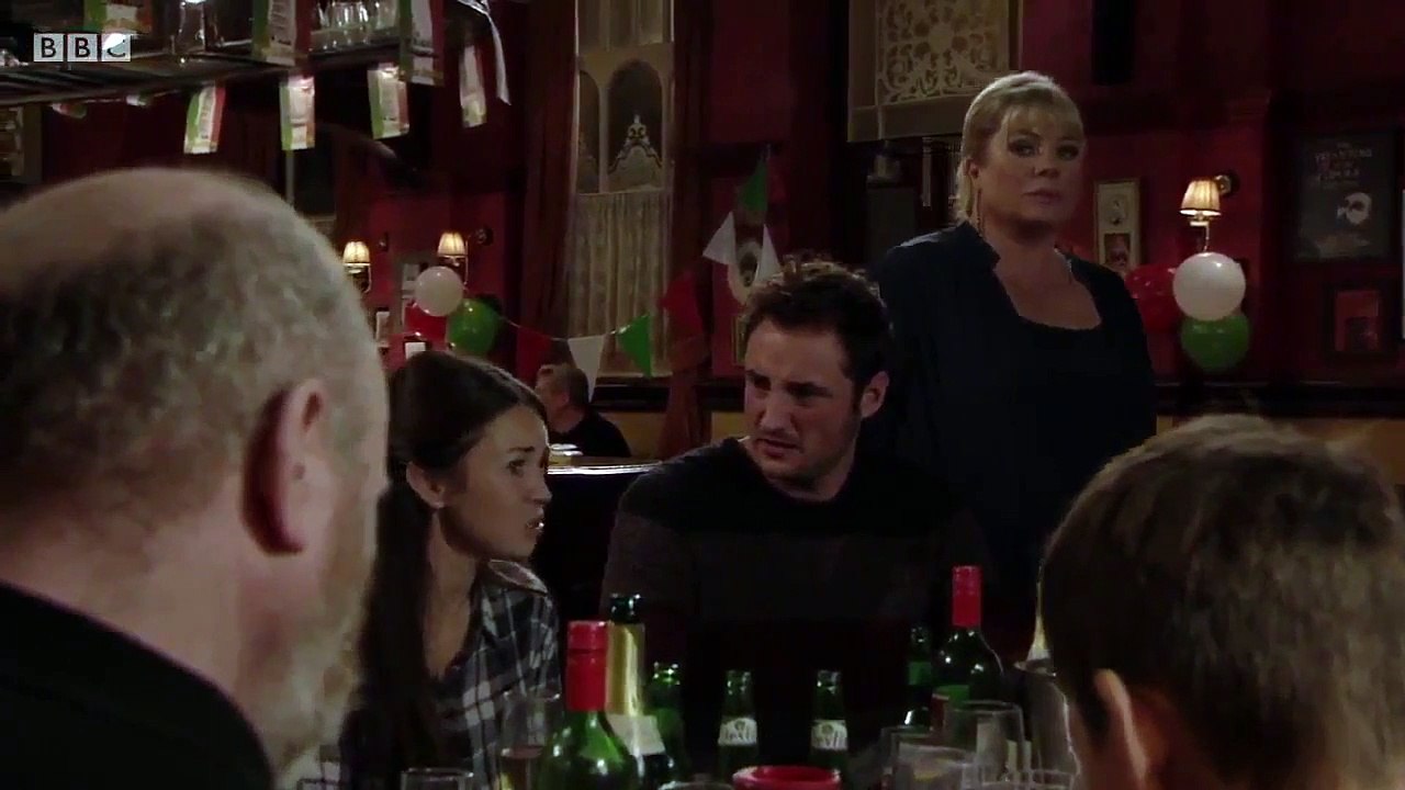EastEnders - Se33 - Ep07 - 12-01-2017 HD Watch HD Deutsch