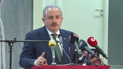 Şentop, Üsküp'te Tefeyyüz İlköğretim Okulu'nu ziyaret etti