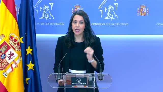 Arrimadas: ¿Cómo se puede ser tan irresponsable como Sánchez de trasladar el 'procés' y sus consecuencias nefastas a toda España?