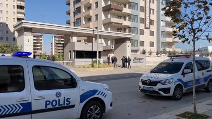 Bıçaklı ve sopalı kavgada 4 kişi yaralandı