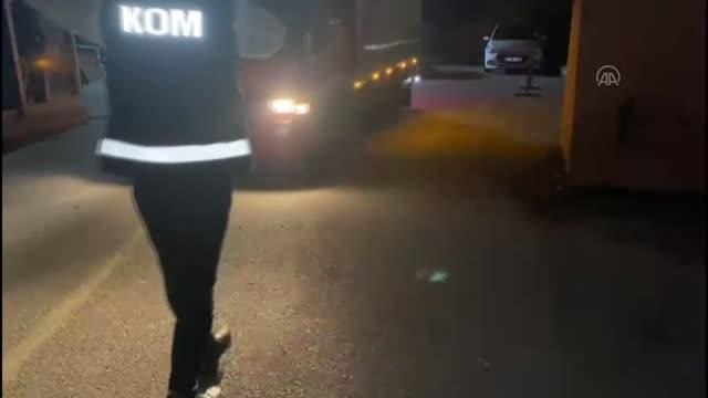Kamyonda 2 milyon 650 bin makaron ele geçirildi
