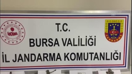 Tarihi madeni para satmaya çalışan 2 şüpheli yakalandı