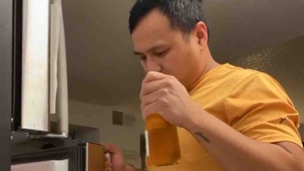 Oops! Man squeezes his toddler into a refrigerator door! (Skit)