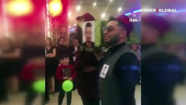 Düğünde davetlileri şaşkına çeviren olay! Eline mikrofonu alıp damatla ilgili öyle şeyler söyledi ki...