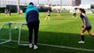 El ejercicio de tiro en el entrenamiento del Barça femenino