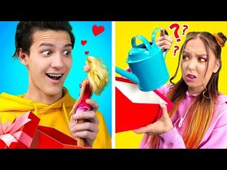 LE PIRE DES CADEAUX ? | Une vilaine fille gâche Noël - Édition spéciale de La La L’R Musical