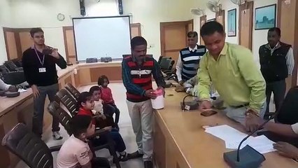 उचित मूल्य की 180 दुकानों की निकाली लॉटरी