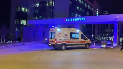 Otomobille çarpışan motosikletteki kurye yaralandı