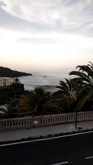 Rescatan a una persona en apuros en el charco de La Laja