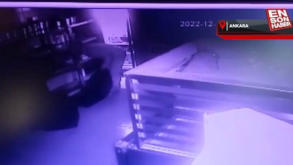 Ankara'da bastonlu hırsız, 10 bin TL'lik yiyecek çaldı