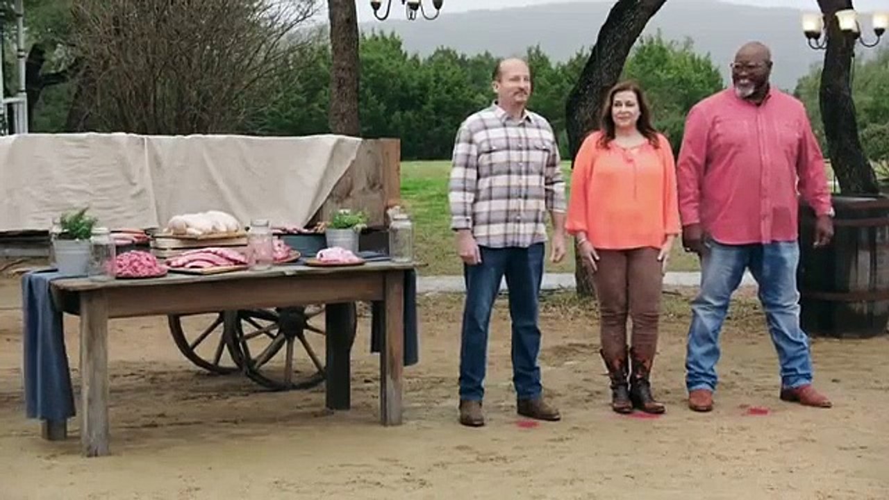 BBQ Brawl - Flay vs Symon - Se1 - Ep01 - Backyard BBQ HD Watch HD Deutsch