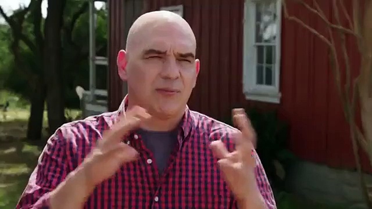 BBQ Brawl - Flay vs Symon - Se1 - Ep03 - Winging It HD Watch HD Deutsch