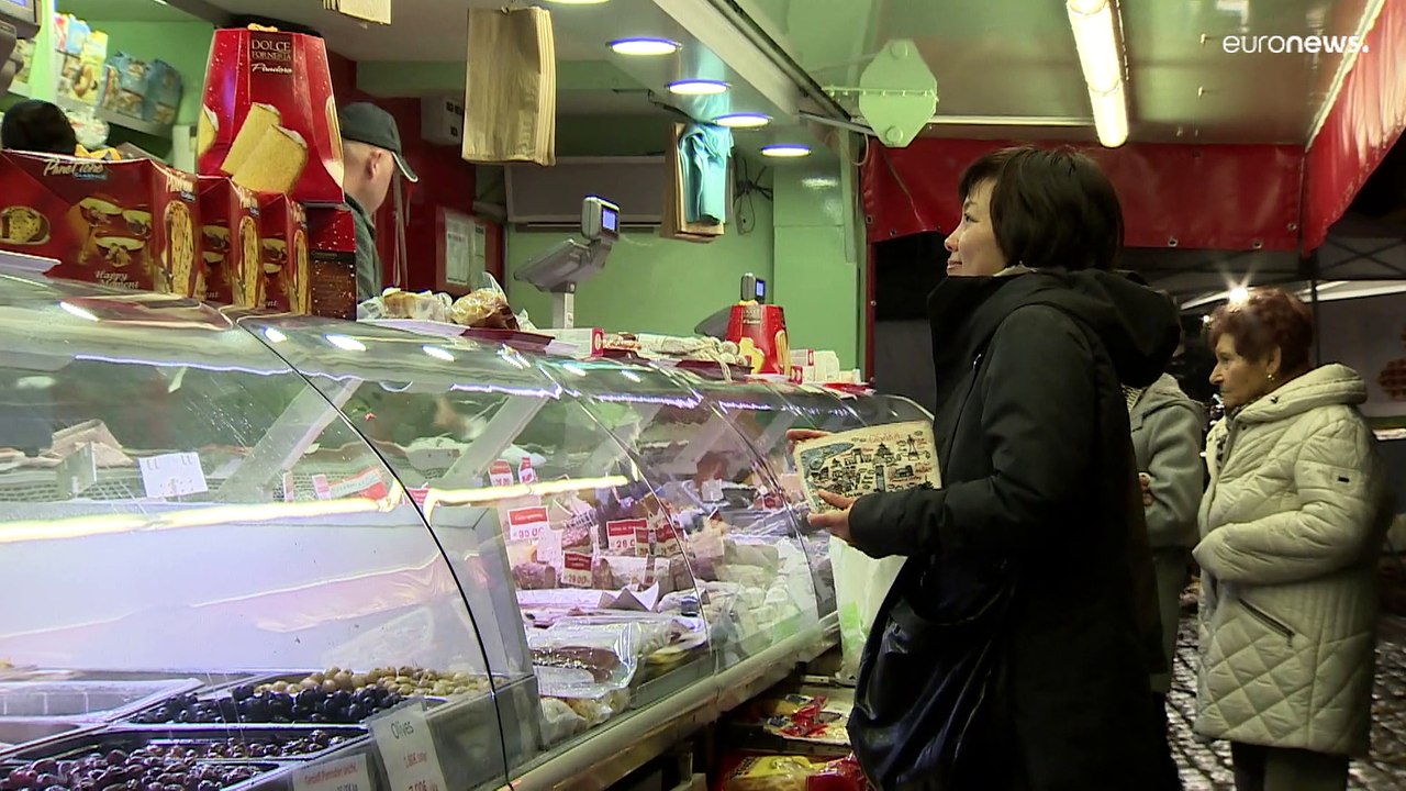 Christmas food shopping impacted as inflation hits Belgian shoppers