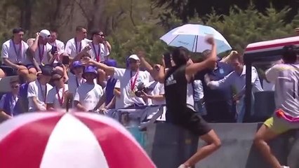 Delirio en Buenos Aires con la llegada de la selección argentina