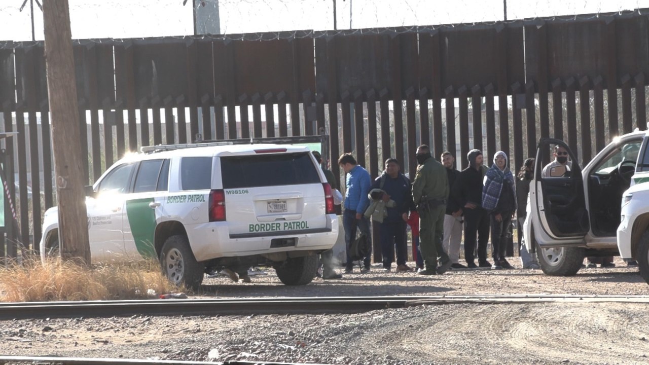 La Guardia Nacional patrulla en la frontera sur de EE.UU. ante norma de expulsión de migrantes