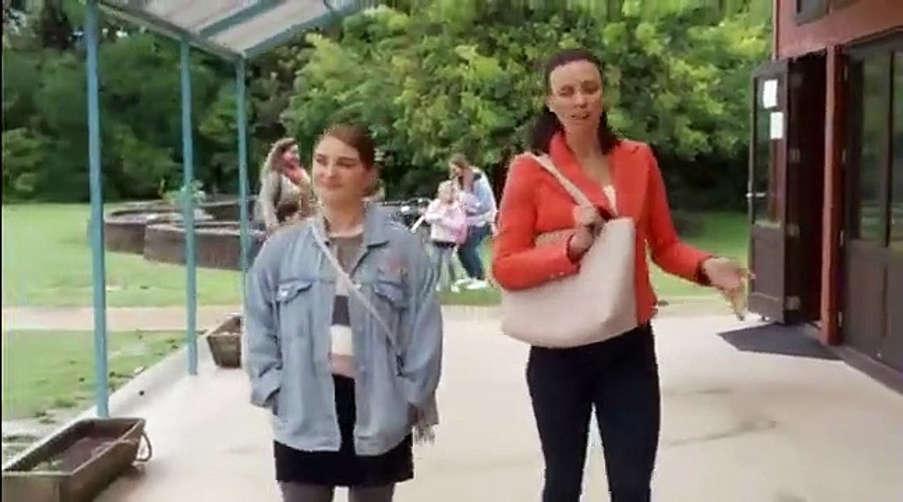 Mean Mums - Se2 - Ep04 HD Watch HD Deutsch