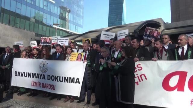 Baro Başkanlarından Deniz Poyraz Davası İçin İzmir'de Adalet Nöbeti
