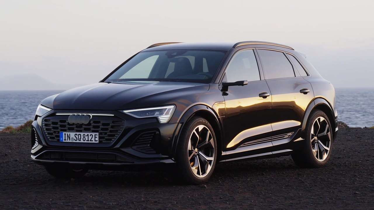 Gesteigerte Effizienz und Reichweite, geschärftes Design - der neue Audi Q8 e-tron