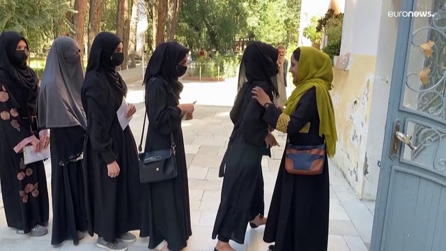 L'Afghanistan dei Talebani: Niente università per le donne