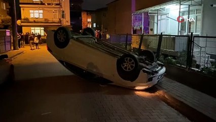 Köpekten kaçarken otomobiliyle takla attı: 3 yaralı