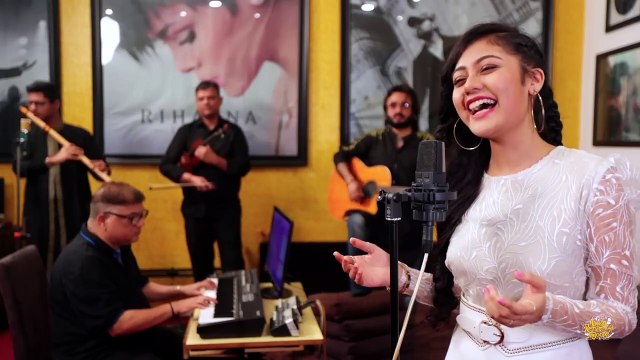 Dil Kaa Saudaa (Studio Version),Himesh Ke Dil Se The Album,Himesh Reshammiya, Anushka Patra -