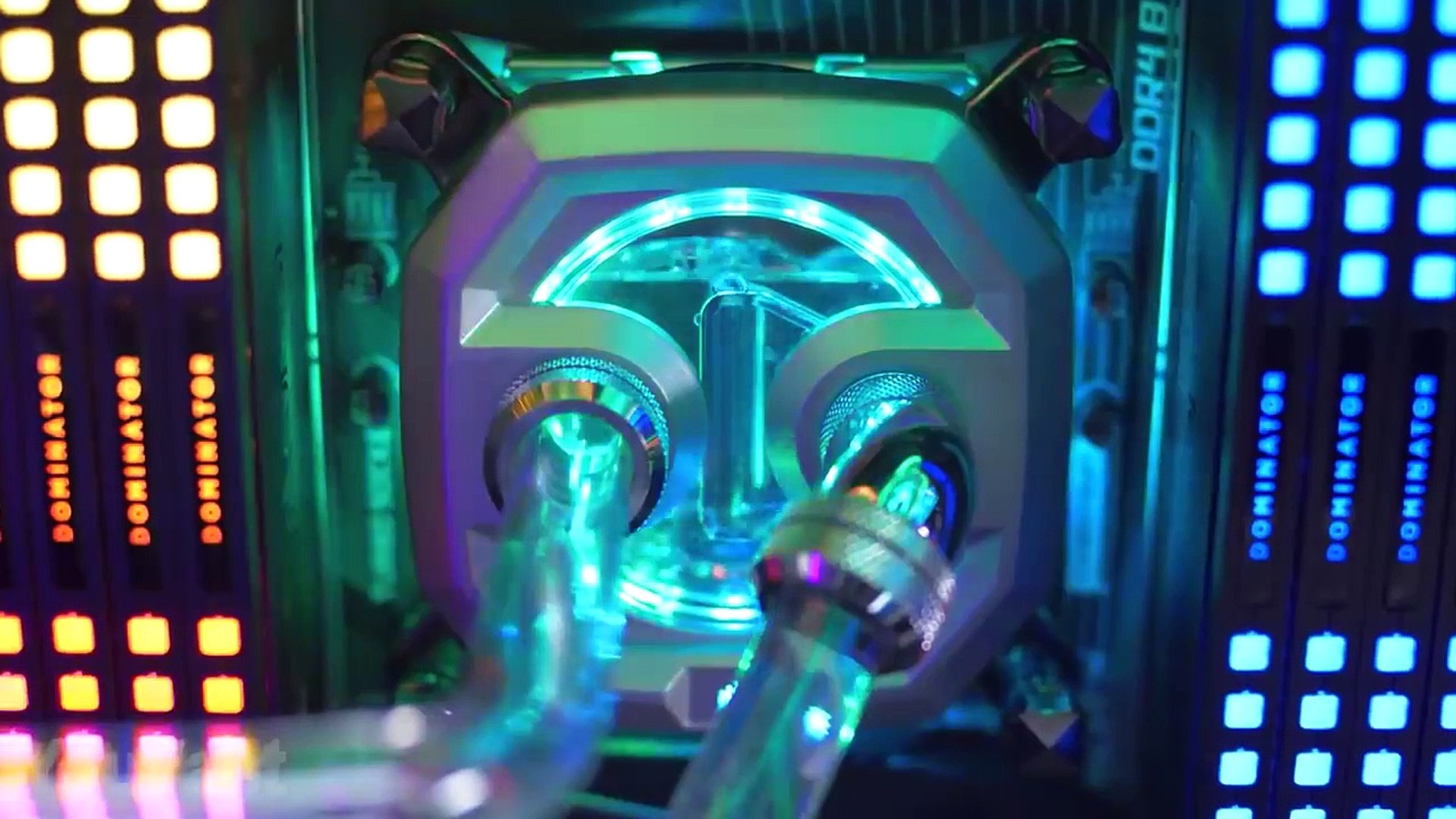 ⁣17 COOLEST Gaming and PC Accessories That Are Worth Buying