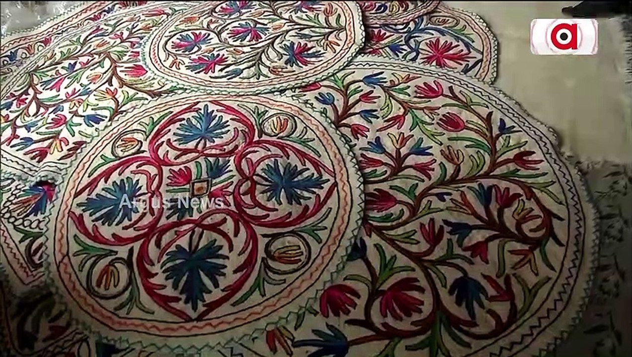 Craft Safari In Srinagar To Uplift Artisans And Promote Handicraft Sector