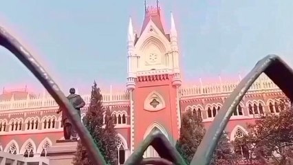 কলকাতা: &#039;সমাজের সঙ্গে বেইমানি&#039;, শিক্ষক নিয়োগ দুর্নীতিকাণ্ডে ভর্ৎসনা হাইকোর্টের