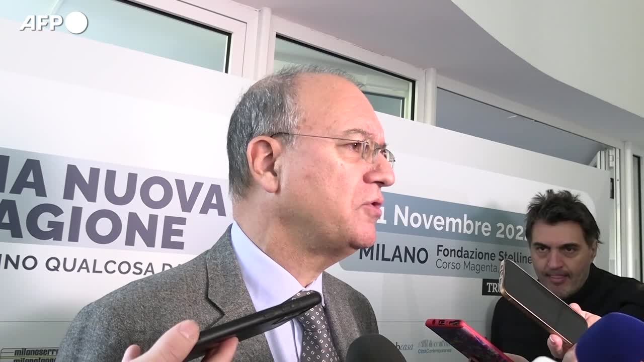 Arriva la circolare Valditara, stop ai cellulari in classe