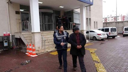 Aranan şahıslara 89 polis ile eş zamanlı şafak operasyonu: 14 gözaltı
