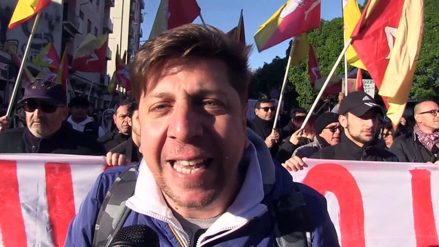 Reddito di cittadinanza, manifestazione a Palermo contro la manovra del governo
