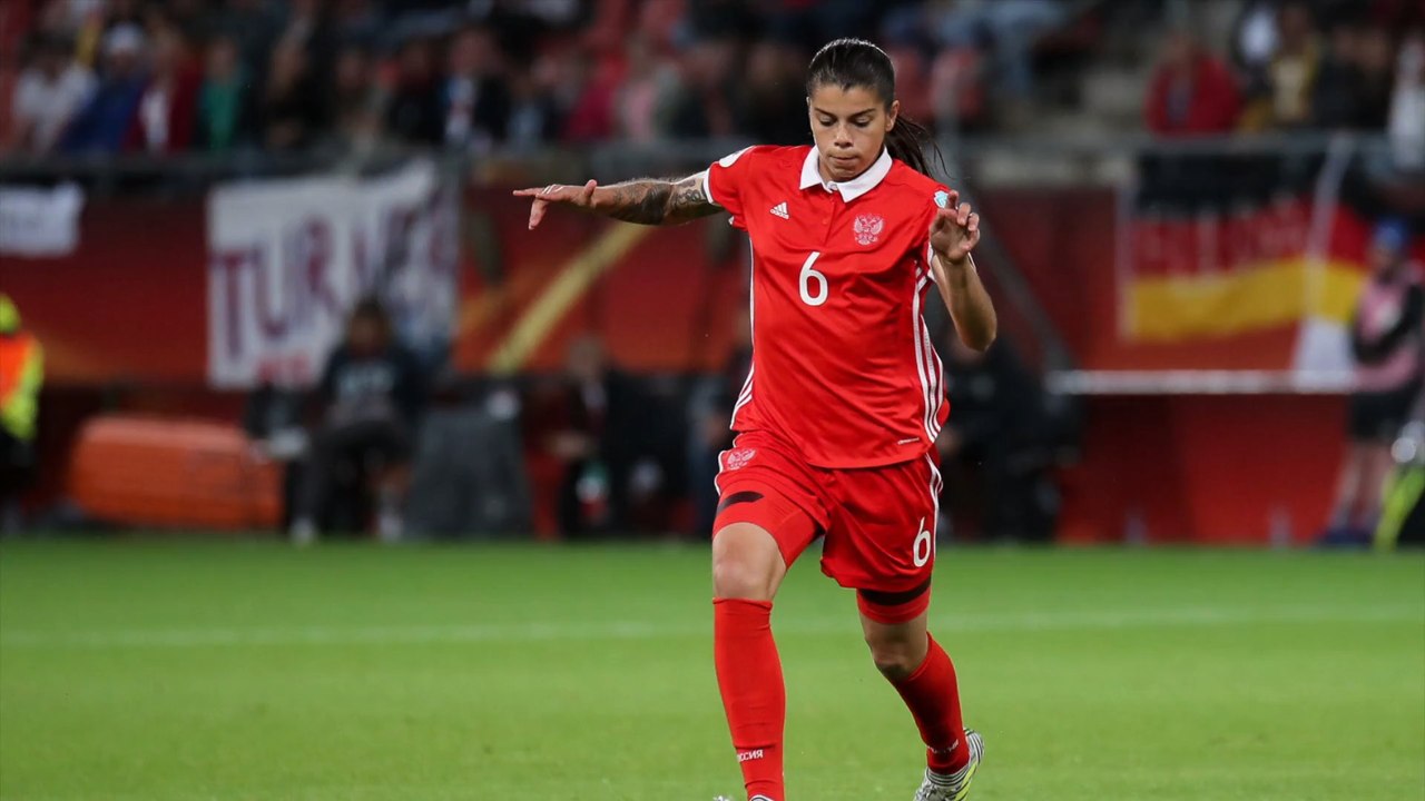 Russische Nationalspielerin beleidigt Putin als 'Abschaum'