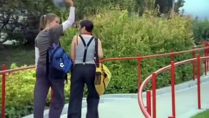 Her Best Move Bande-annonce (EN)