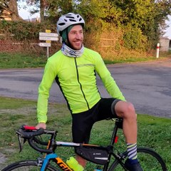 Record du monde : ils réalisent le plus long tracé GPS à vélo, en dessinant un vélocoraptor