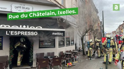 Descargar video: Incendie rue du Châtelain à Ixelles