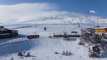 Erciyes'te kar kalınlığı 40 santimi buldu